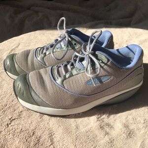 MBT Athletic Style Therapy Shoes